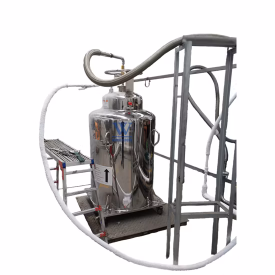 High Pressure Liquid Helium Cylinder for Nuclear Magnetic Resonance